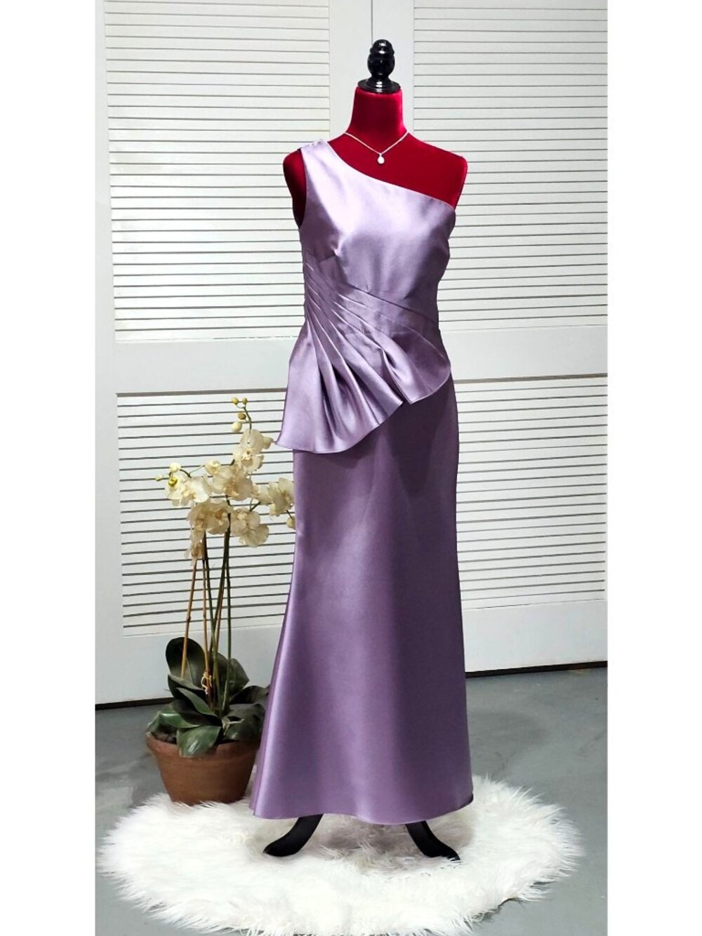 Badgley Mischka Women's Lilac One-Shoulder Peplum Gown Size 6 258